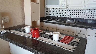 Lavoy kitchen
