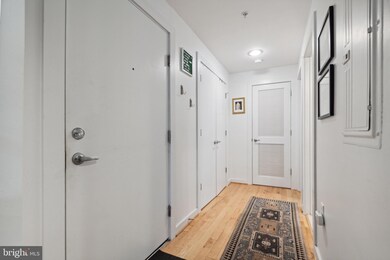 732 Lamont St NW unit 202, Washington, DC 20010 - photo 6