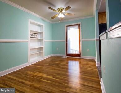 244 Elkton S, Laurel, MD 20724 - photo 7