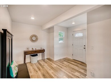 Entrance/Foyer