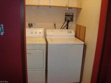 26175 Raintree Blvd unit D10, Olmsted Falls, OH 44138 - photo 5