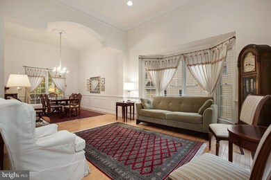 2710 Robaleed Way, Herndon, VA 20171 - photo 3