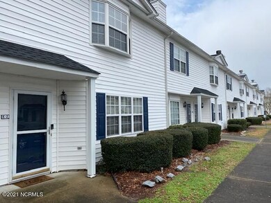 1025 E2 Spring Forest Close Up