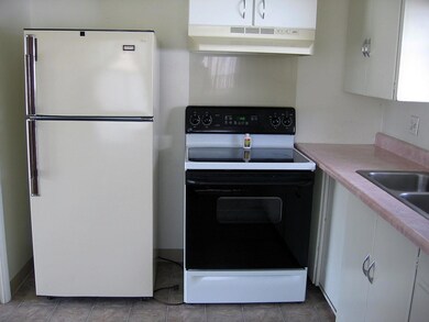 2535 Darrow Ave, Klamath Falls, OR 97601 - photo 3