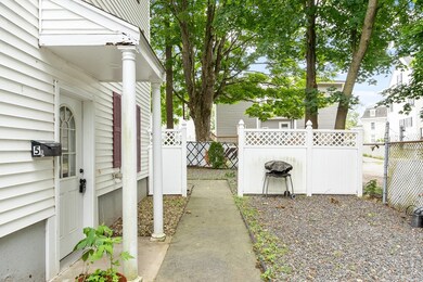 31 Ashland St unit 5, Haverhill, MA 01830 - photo 2