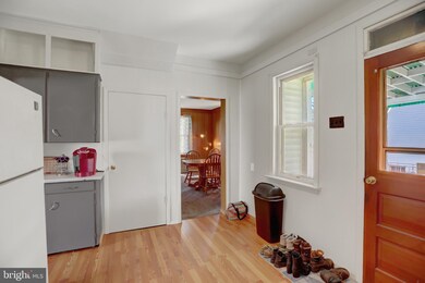 411 N 5th St, Newport, PA 17074 - photo 5