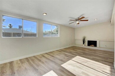 1919 Caballero Way, Las Vegas, NV 89169 - photo 4