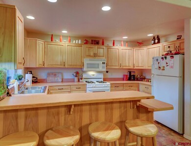 N Glenisle Ave unit b, Durango, CO 81301 - photo 4