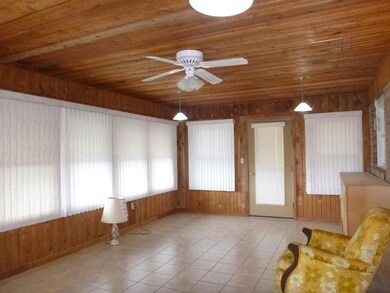 308 Green Lane pic 5