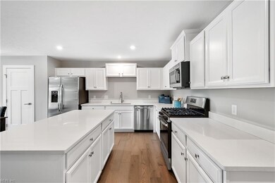 400 Braden Ln, Suffolk, VA 23435 - photo 2