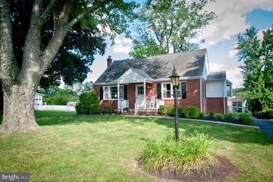 412 Heston Ave, Norristown, PA 19403 - photo 2