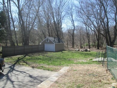 884 School St, Webster, MA 01570 - photo 7