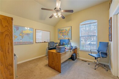 27 Lonsdale Dr, Bella Vista, AR 72715 - photo 6