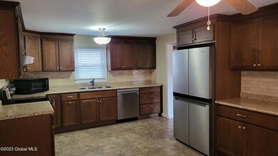 313 Oak St, Corinth, NY 12822 - photo 4