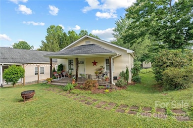 136 Round Top Rd, Asheville, NC 28803 - photo 5