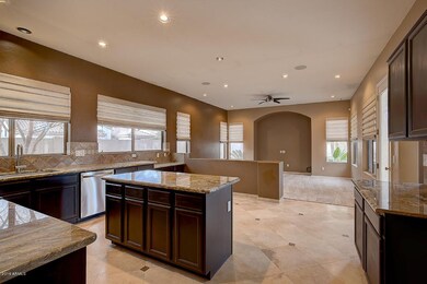 IMG_3291_2_3_4_5Interior01