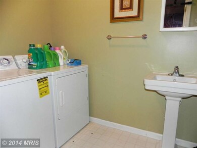 115 N Marshall St, Ranson, WV 25438 - photo 4