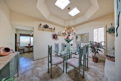 DINING ROOM (COULD BE DEN ALSO)