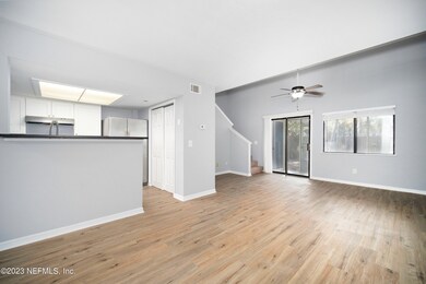 2968 Songbird Dr - 10