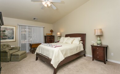 009_Master Bedroom