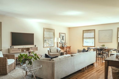 28 Elm St unit 3, Manchester, MA 01944 - photo 4