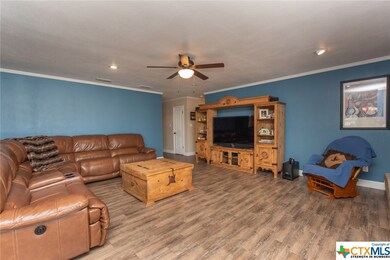 717 Tower St, Troy, TX 76579 - photo 3