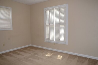 1822 Lullwater Rd, Albany, GA 31707 - photo 2