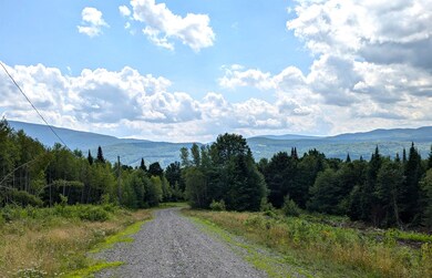 9 Silver Maple Ln, Colebrook, NH 03576 - photo 2