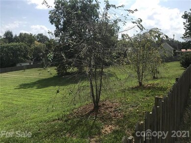 517 W Front St, Statesville, NC 28677 - photo 3