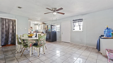 kitchen and dining combo