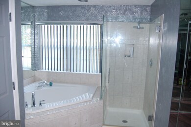 1711 Defiance Dr, Fort Washington, MD 20744 - photo 7