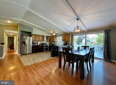 6217 Greenblade Garth, Columbia, MD 21045 - photo 5