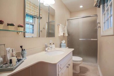 1557 Towhee Ln, Naperville, IL 60565 - photo 5