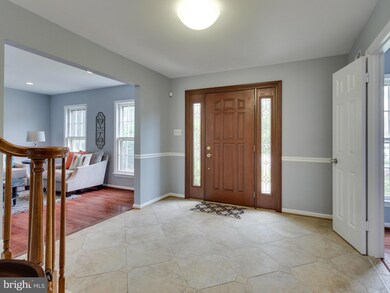 6247 Windward Dr, Burke, VA 22015 - photo 4