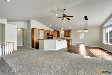 8107 Frank St, Anchorage, AK 99518 - photo 5