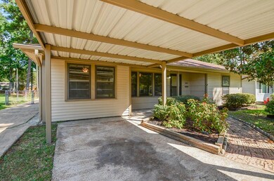 1318 Candlelight Ln, Houston, TX 77018 - photo 4