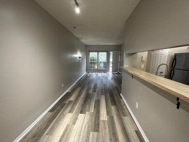 101 Cottonwood St unit J1, Jersey City, NJ 07305 - photo 4