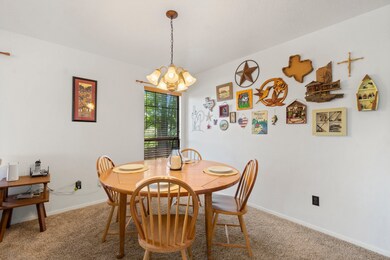 53 Hunters Creek Dr, Huntsville, TX 77340 - photo 7