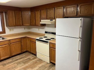 94 Aldrich St unit 1, Uxbridge, MA 01569 - photo 2