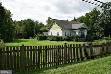 309 W Diamond Ave, Gaithersburg, MD 20877 - photo 2