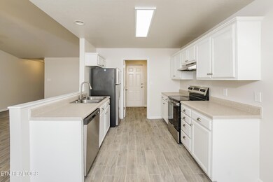 006-photo-kitchen-14149401