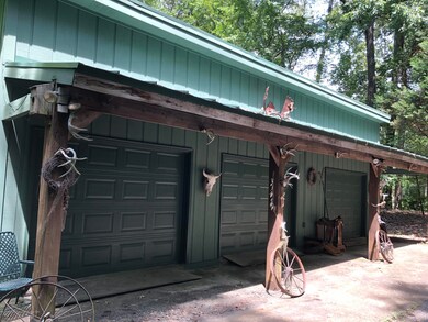 Detached 3 Car Garage