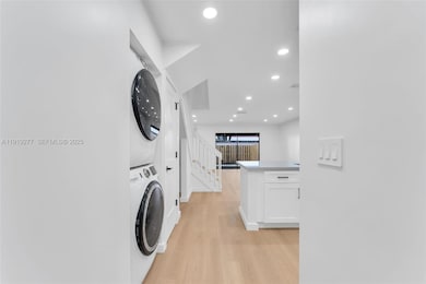 10512 NW 3rd St, Pembroke Pines, FL 33026 - photo 5