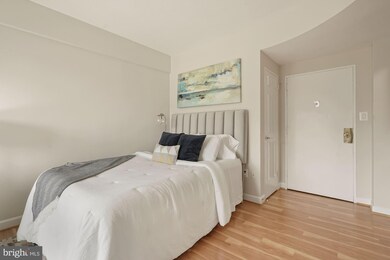 The Winthrop unit 705, Washington, DC 20036 - photo 6