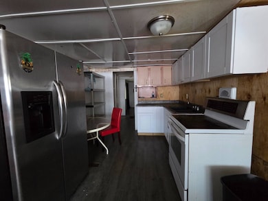 5110 14th St W unit 64, Bradenton, FL 34207 - photo 3