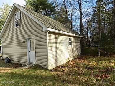 121 Bluestone Cir, Milford, PA 18337 - photo 4