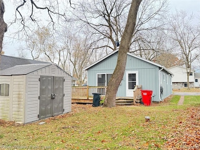 6768 Buckland Ave, West Bloomfield, MI 48324 - photo 6