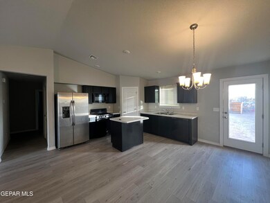 14568 Faxon Yucca, Horizon City, TX 79928 - photo 4