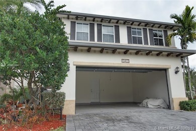 10403 NW 70th Ln, Doral, FL 33178 - photo 2