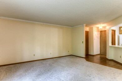 02- Entry & Living Room